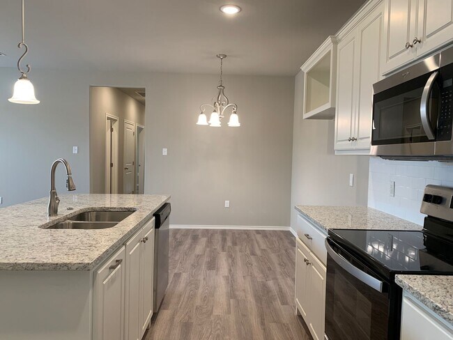 Building Photo - DB 1219 Preston Trails