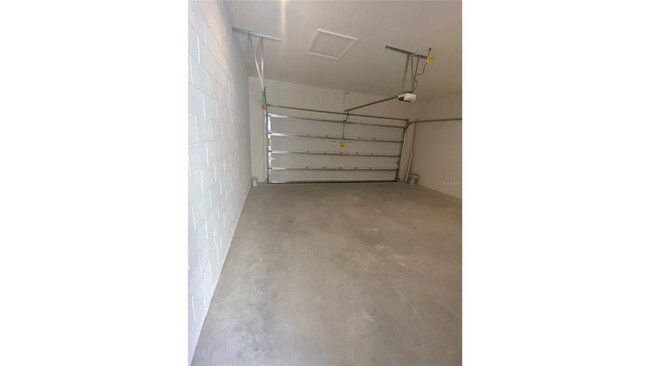 Building Photo - 16251 Prairie School Dr