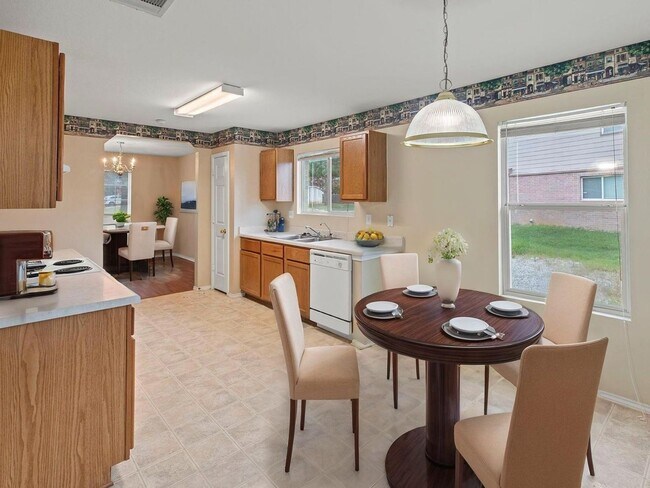 Building Photo - Adorable 1-Story in Westcreek!
