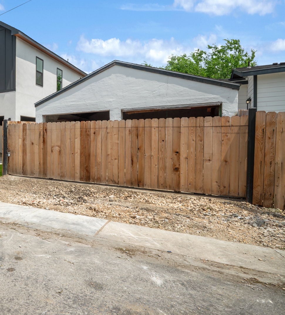 Building Photo - 247 Princeton Ave