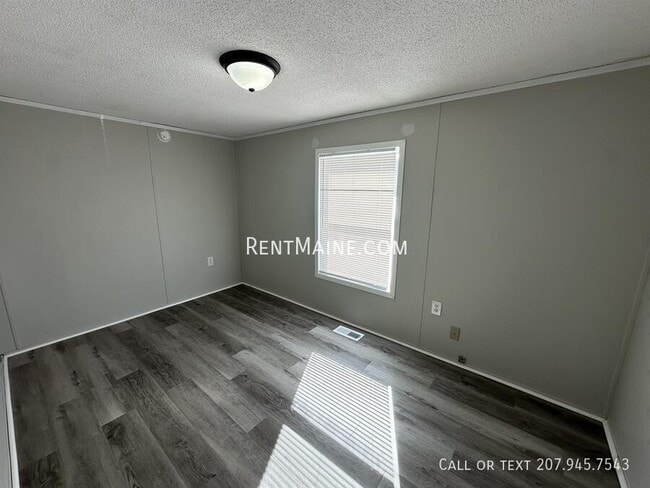 Building Photo - 1343 Ohio St