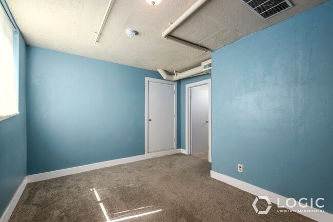 Building Photo - Home in Manti