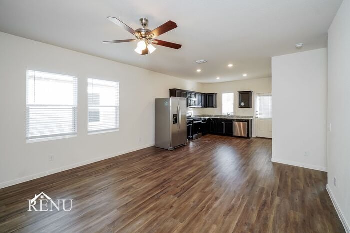 Building Photo - 5027 Firefly Hls