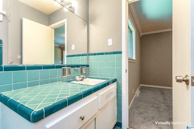 Building Photo - 929 Sherwood Forest Dr