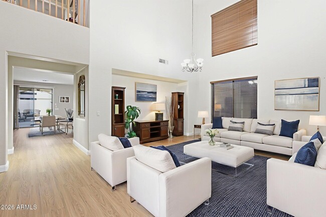 Building Photo - 6206 W Buckhorn Trail