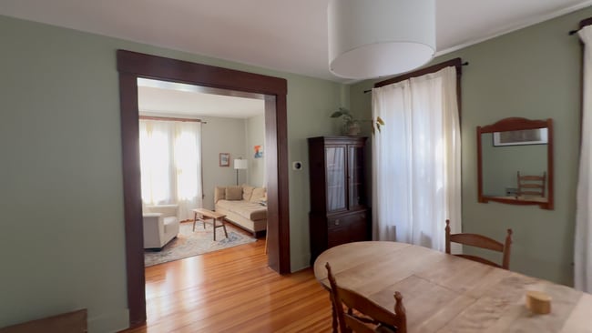 Building Photo - Quaint & Cozy Single Family Home for Rent ...