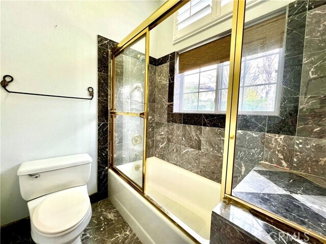 Building Photo - 685 Bradbury Dr