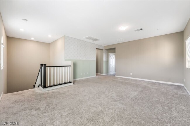 Building Photo - 454 Lost Horizon Ave