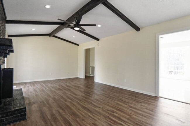 Building Photo - 1748 Sonia Dr