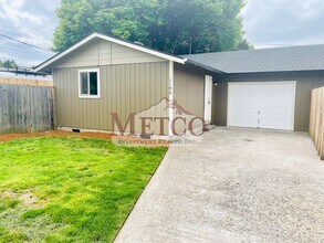 Building Photo - 16304