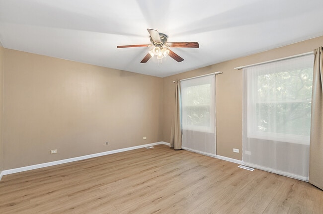 Building Photo - 1648 Eddy Ln