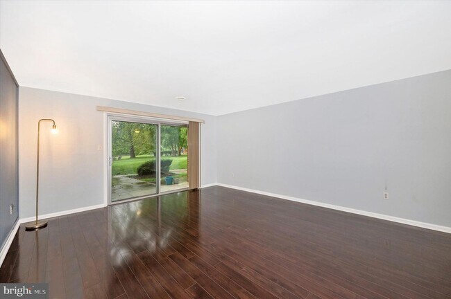 Building Photo - 10316 Rockville Pike
