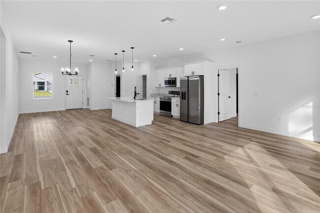 Building Photo - 3288 W Fairbank Dr