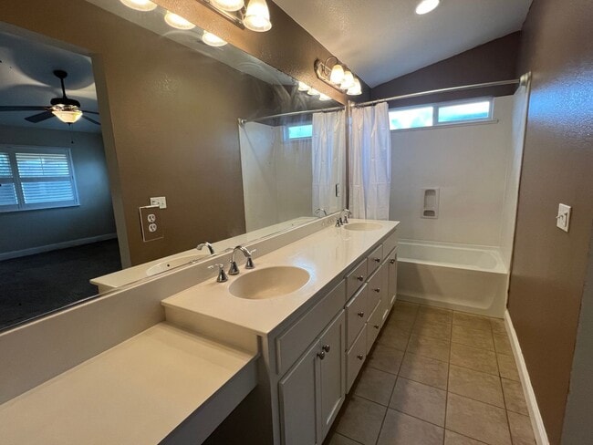 Building Photo - 1462 Antioch Ct