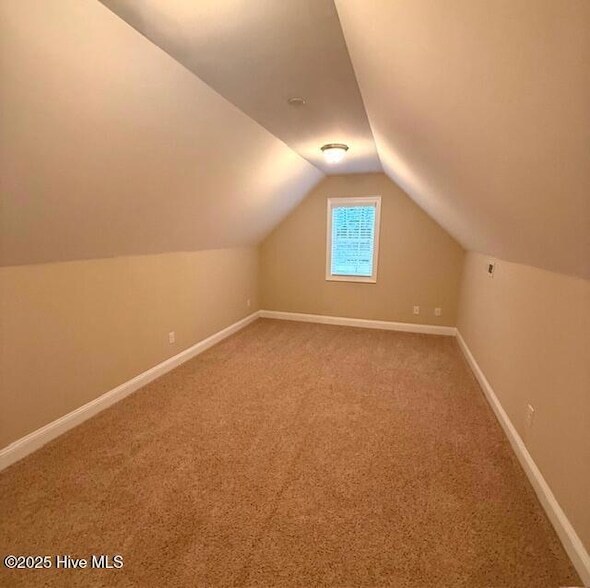 Building Photo - 107 Neptune Ct