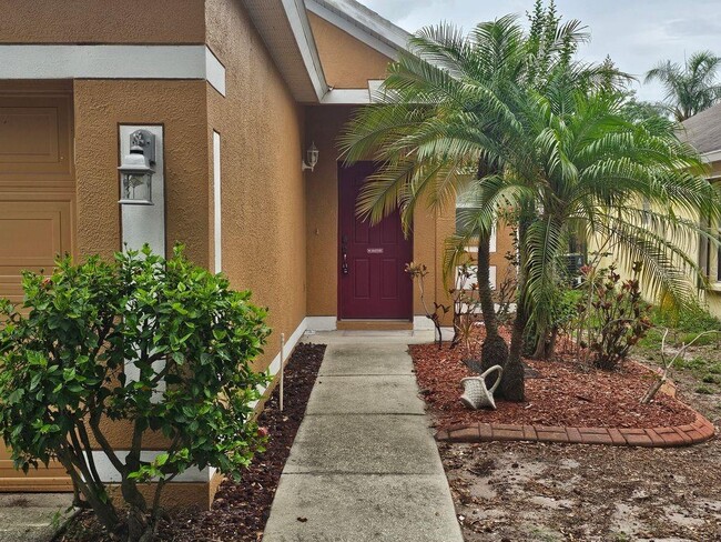 Building Photo - 7625 Clovelly Park Pl
