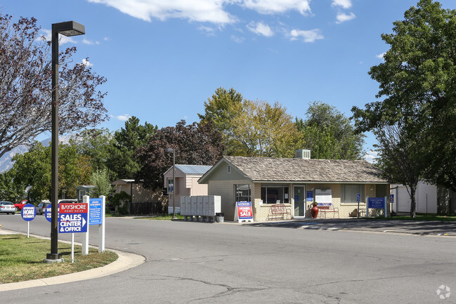 Primary Photo - Villa West