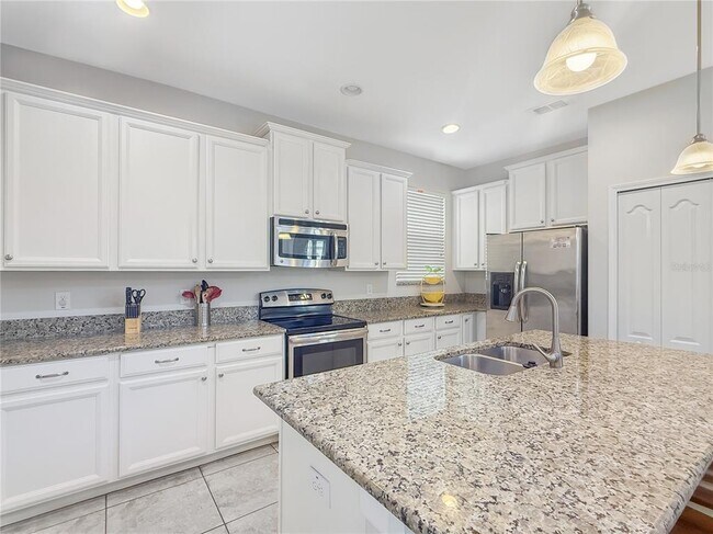 Building Photo - 2942 Buccaneer Palm Rd