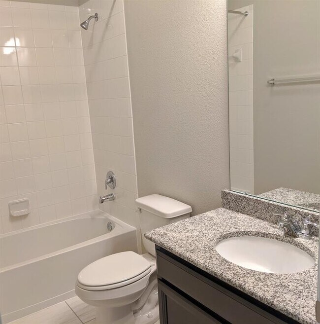 Building Photo - 9510 Summer River Dr