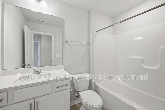 Building Photo - 517 Hanover Shr Ln