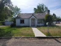 Building Photo - 609 N East A St