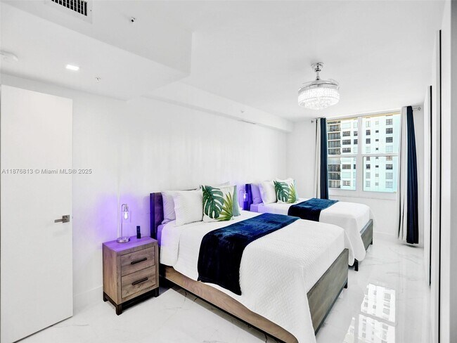 Building Photo - 2501 S Ocean Dr