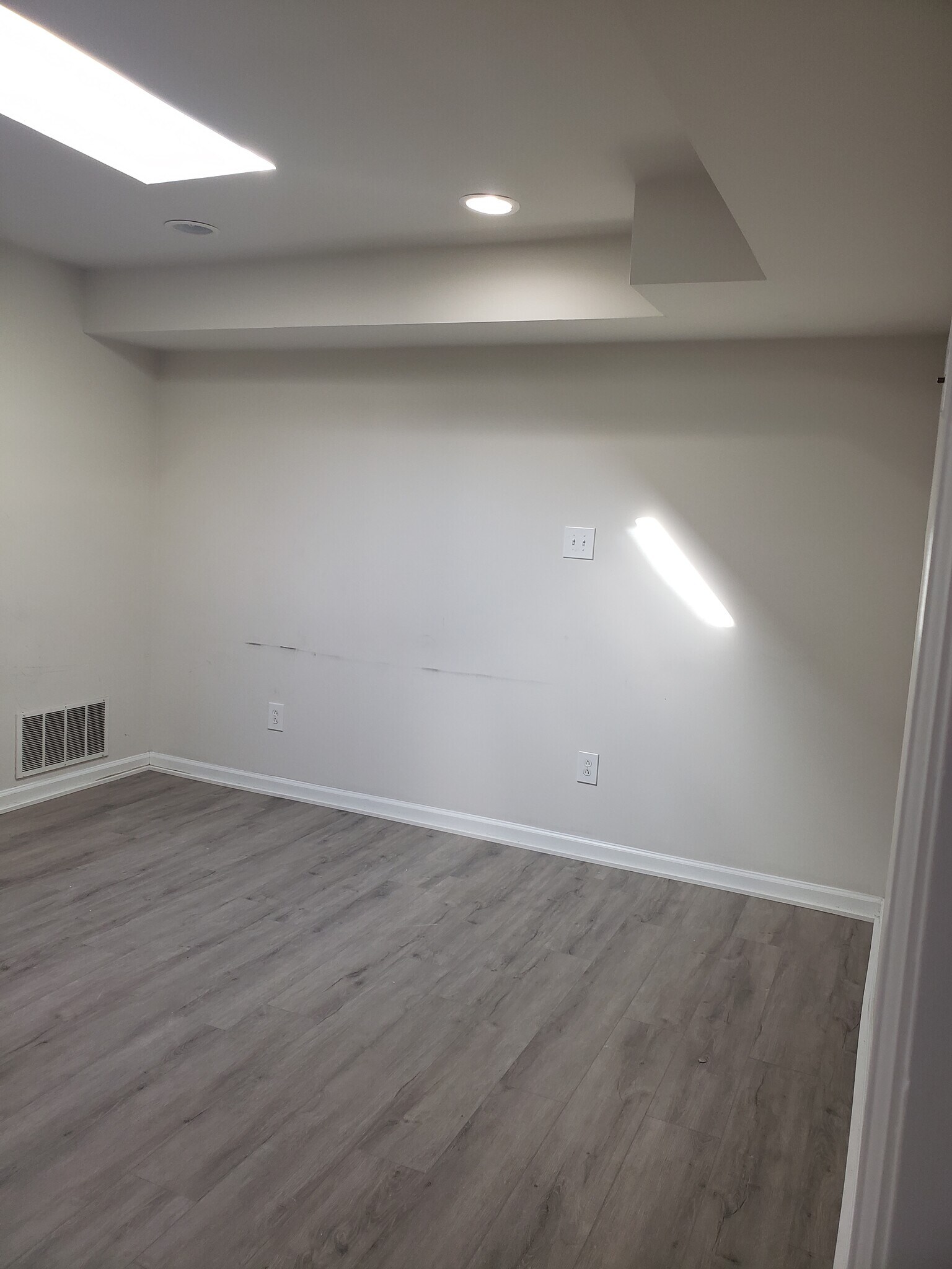 Building Photo - 1322 N 17th St