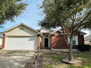 Building Photo - 114 Dana Dr