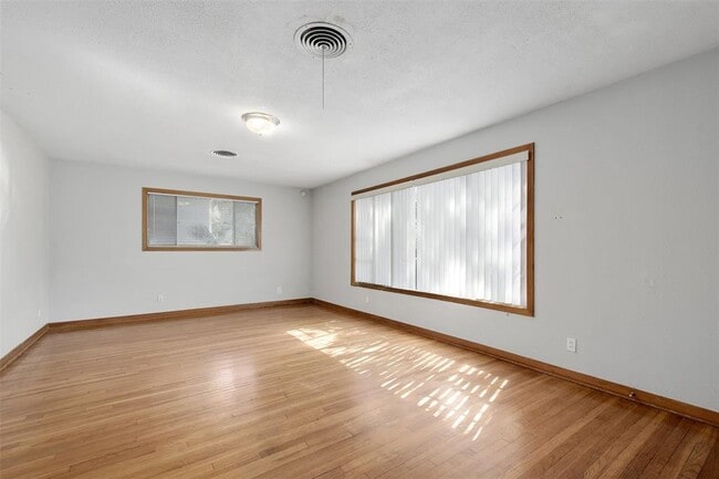 Building Photo - 4306 Avenue B