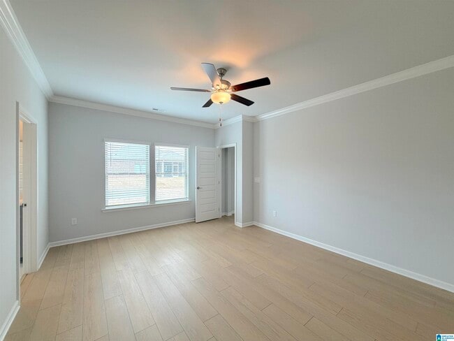 Building Photo - 204 Stockyard Cir