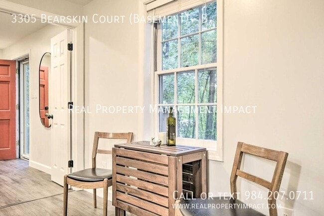 Building Photo - 3305 Bearskin Ct