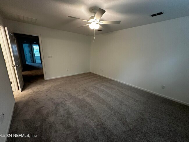 Building Photo - 1684 Pacifico Wy