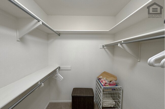 Building Photo - 1Bed/2Bath Furnished House in 55+ Age-Restricted Community in East Mesa!