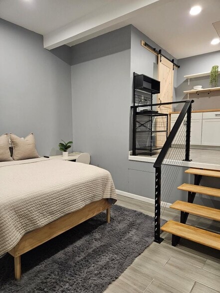 Building Photo - 1 Candice Ct