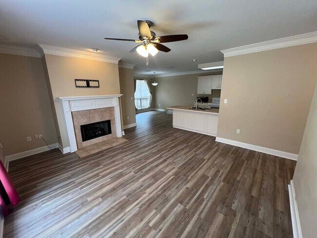 Building Photo - Beautiful 3BR Home in Sought-After Beau Pré off River Rd – Open Floor Plan & Fenced Yard!