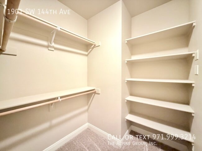 Building Photo - 1901 SW 144th Ave