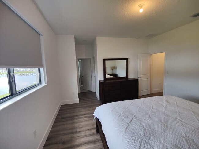 Building Photo - 5699 Argento Dr