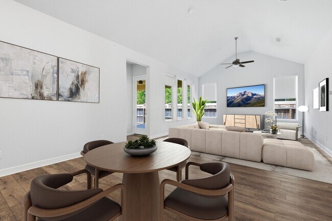 Building Photo - 9743 Birchwood Holw Trl