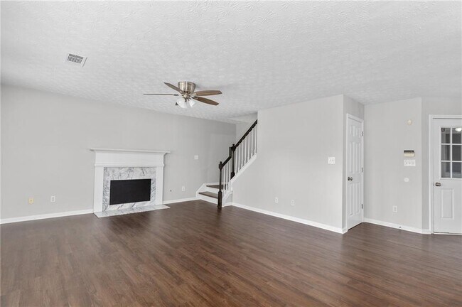 Building Photo - 1616 Amhearst Oaks Ct