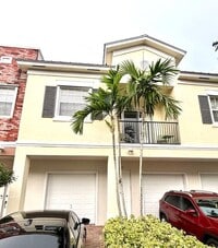 Building Photo - 10520 SW Stephanie Way