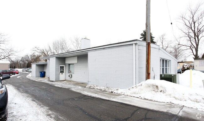 Primary Photo - Coachville