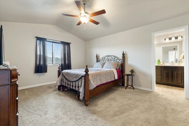 Building Photo - 10715 Horton Dr