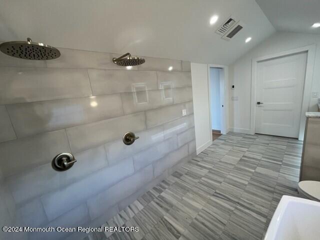 Building Photo - 3632 Ocean Terrace
