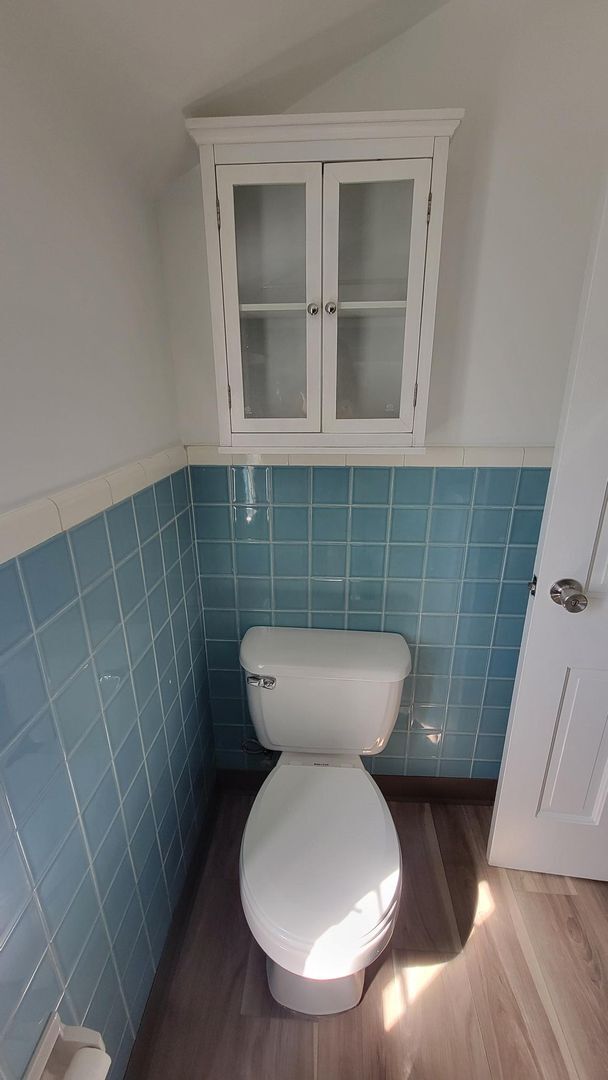 Building Photo - Spacious Three Bedroom Home