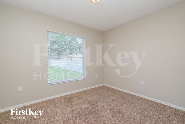 Building Photo - 2924 Woodcrest Ln
