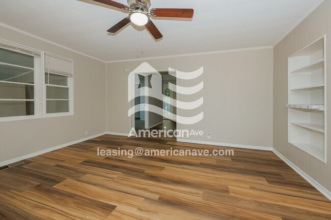 Building Photo - 818 Truitt Ave