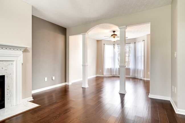 Building Photo - 104 Sundance Way