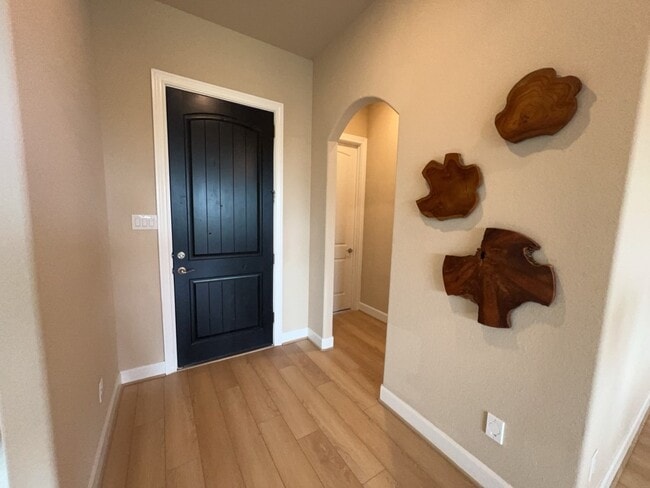 Building Photo - 5602 Caracara St