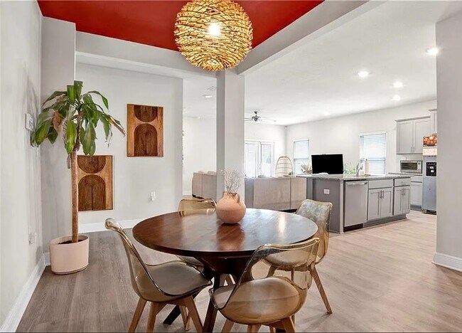 Building Photo - 24253 Alydar Lp