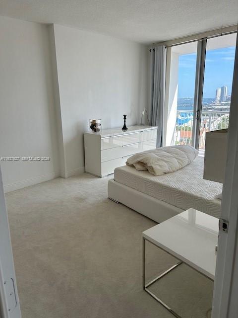 Building Photo - 1750 N Bayshore Dr